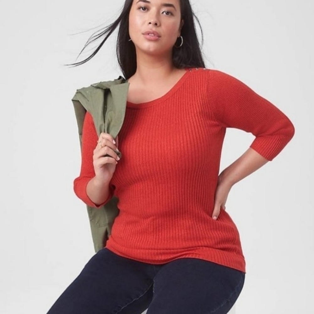 NWOT LANE BRYANT FITTED BUTTON SHOULDER RIBBED SWEATER TOP